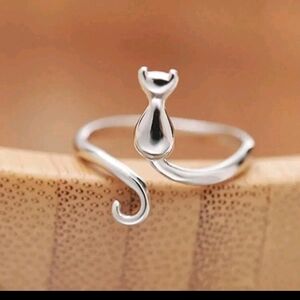 Elegant Sterling Silver Cat Ring Stamped 925